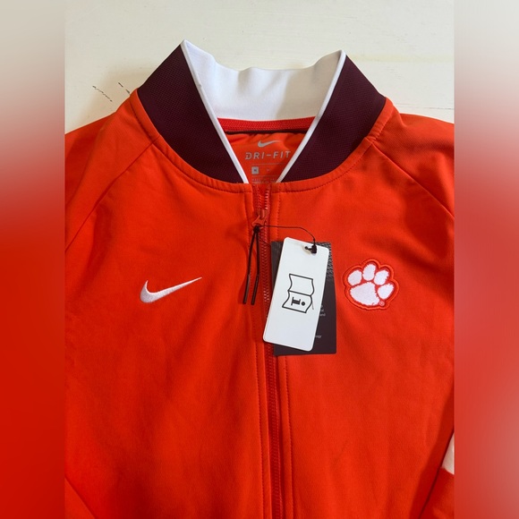 Clemson Tigers Nike Jacket - Picture 2 of 5